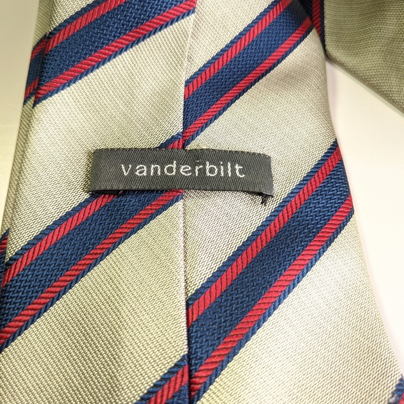 Vanderbilt - Picture 2 of 4